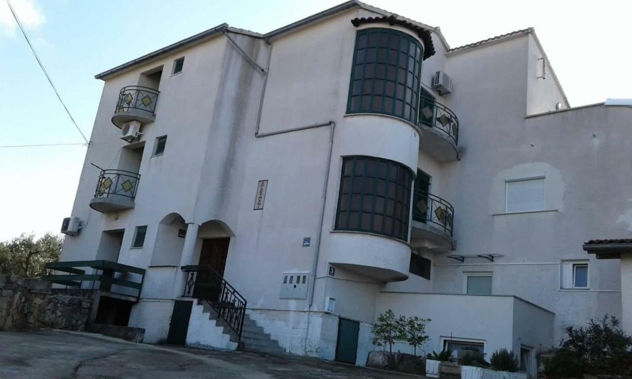 Apartmani Ivandic 무르테르 외부 사진